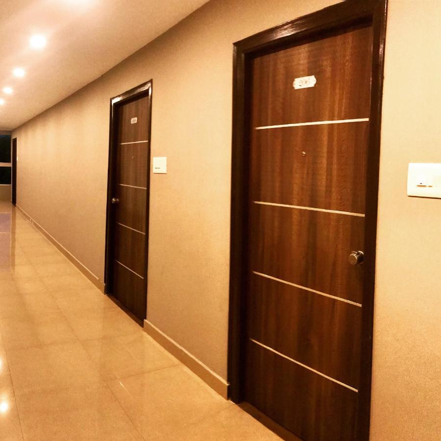Sharada Residency Hotel Somvarpet Exterior photo